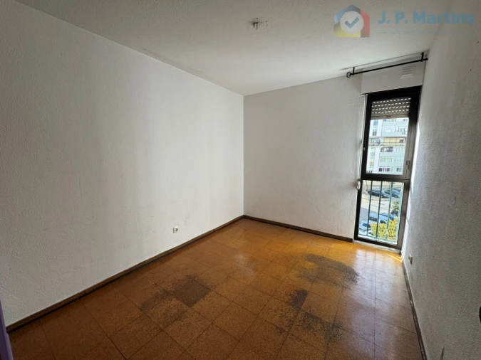 Apartamento T2 para Venda em Corroios Foto 7