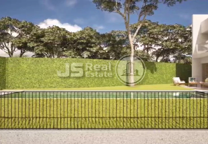 Moradia T4 para Venda em São Roque Foto 4