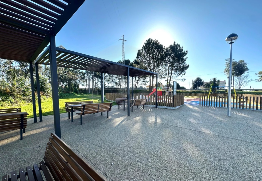 Apartamento T3 para Venda em Retorta e Tougues Foto 16