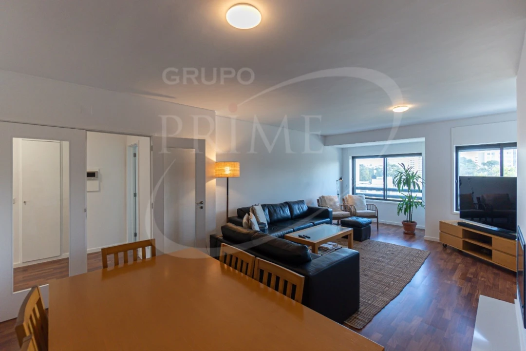 Apartamento T3 para Venda em Ramalde Foto 3