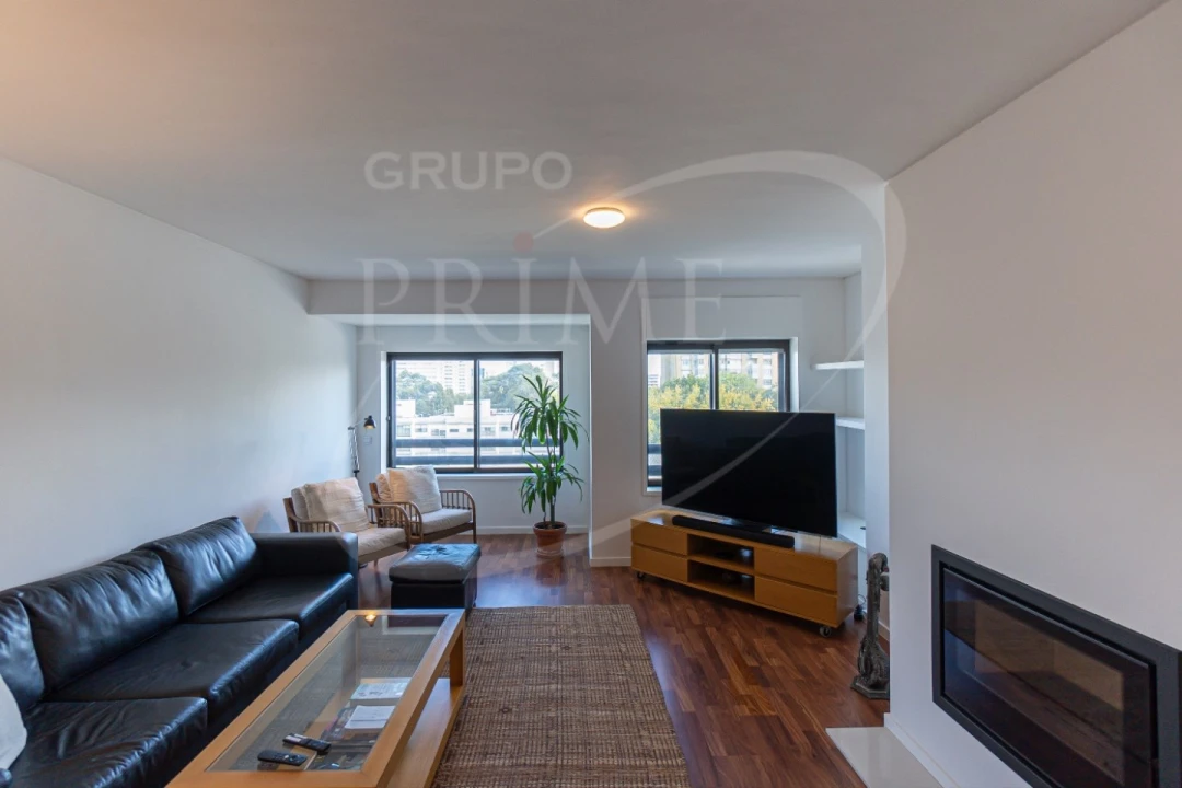 Apartamento T3 para Venda em Ramalde Foto 6