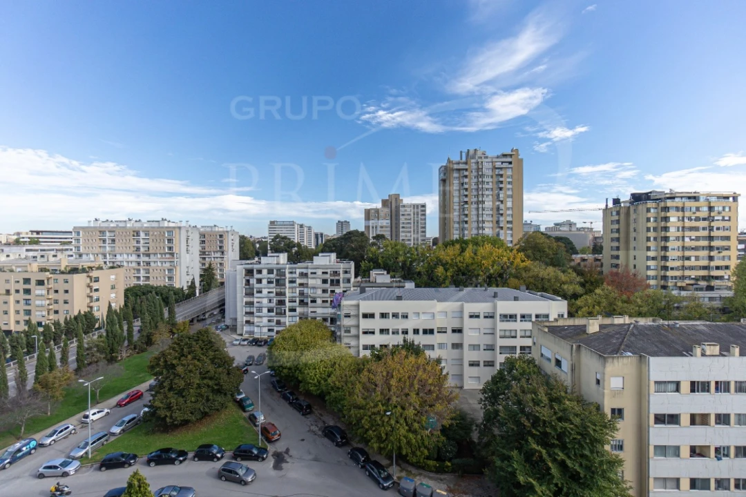 Apartamento T3 para Venda em Ramalde Foto 15