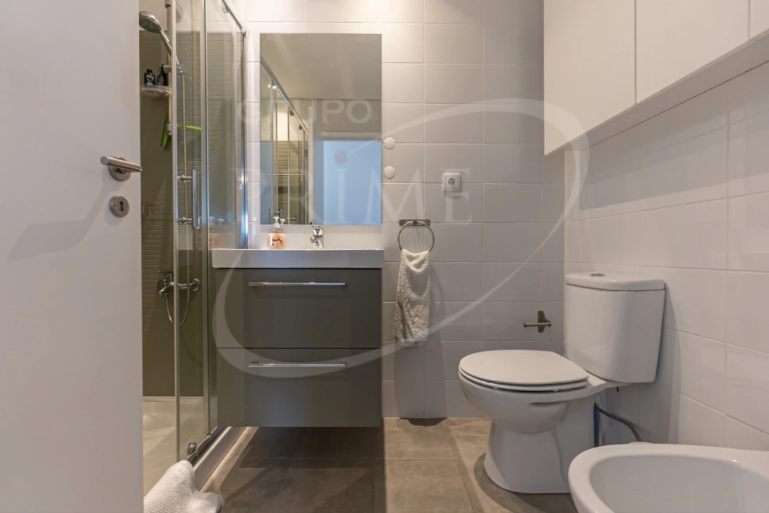 Apartamento T3 para Venda em Ramalde Foto 24