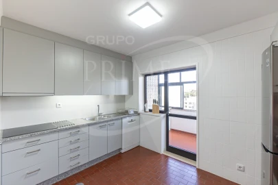 Apartamento T3 para Venda em Ramalde