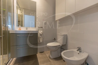Apartamento T3 para Venda em Ramalde