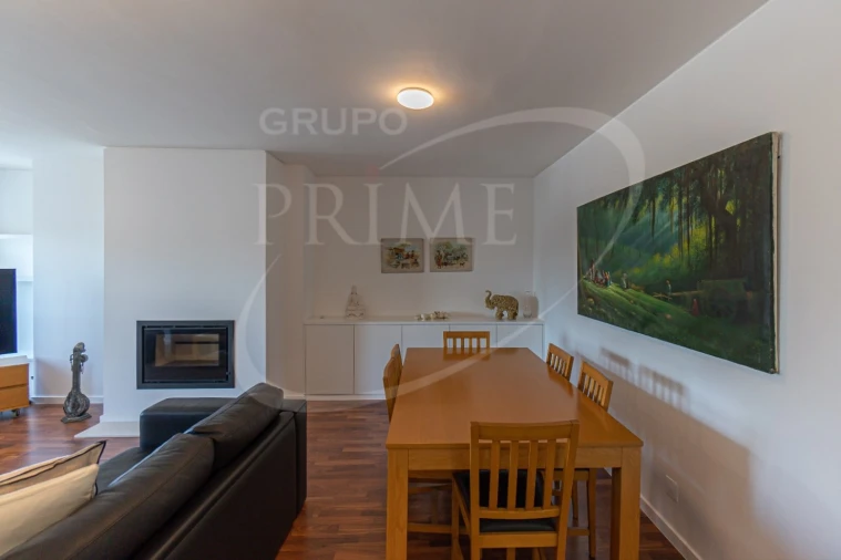 Apartamento T3 para Venda em Ramalde Foto 4