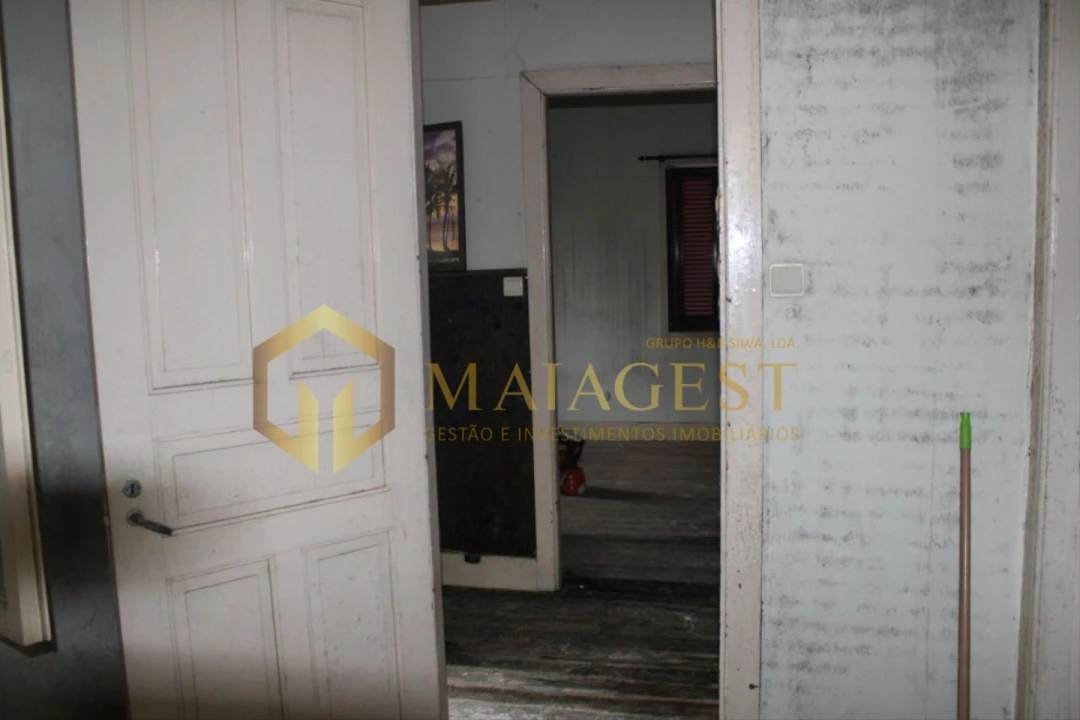 Moradia T6 para Venda em Mafamude e Vilar do Paraíso Foto 12