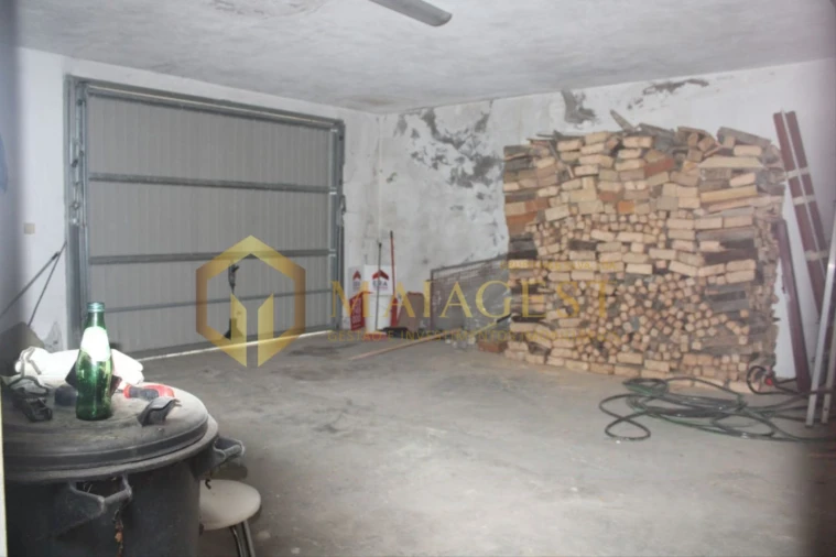 Moradia T6 para Venda em Mafamude e Vilar do Paraíso Foto 8