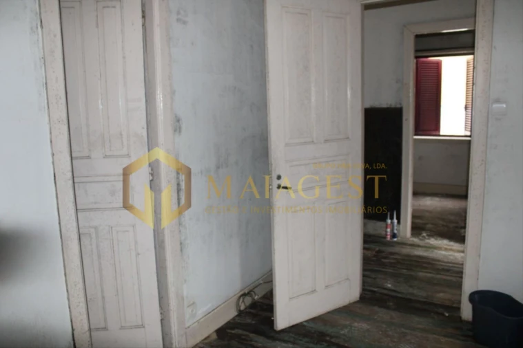 Moradia T6 para Venda em Mafamude e Vilar do Paraíso Foto 14