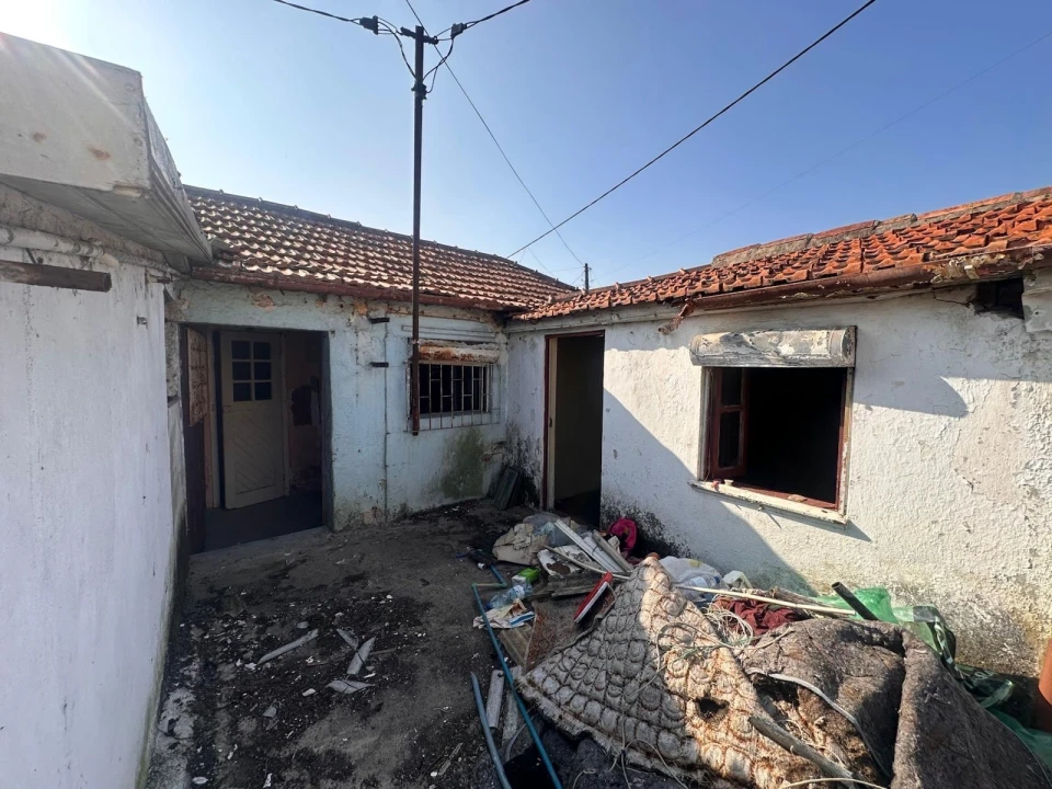 Moradia T2 para Venda em Vilar de Andorinho Foto 5