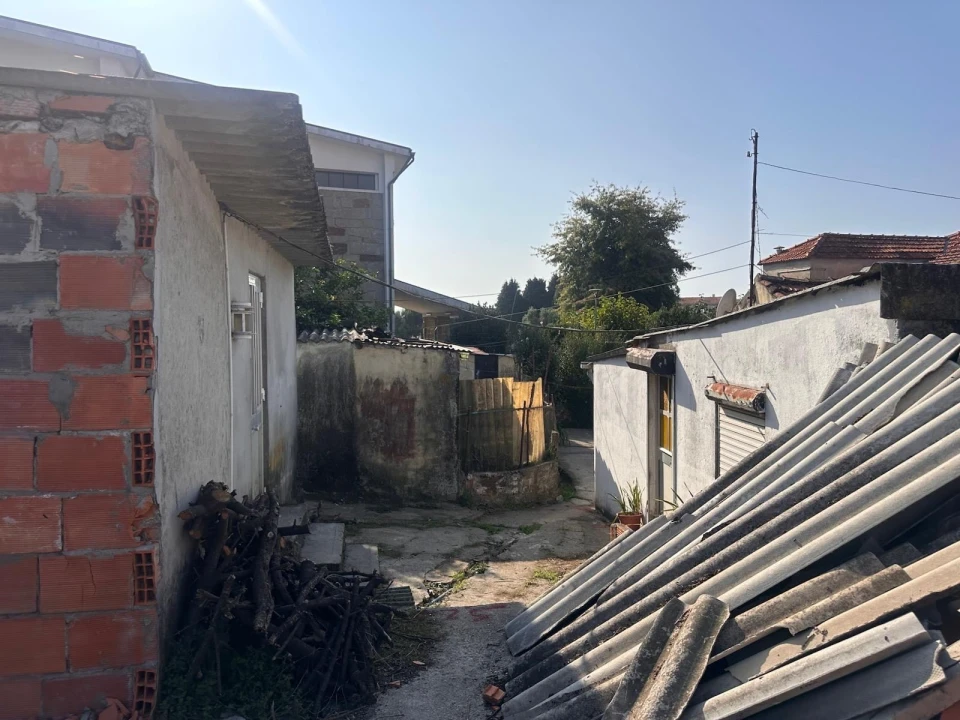 Moradia T2 para Venda em Vilar de Andorinho Foto 7