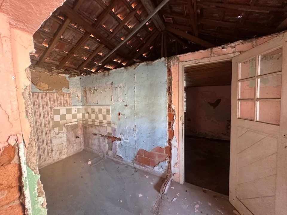 Moradia T2 para Venda em Vilar de Andorinho Foto 14