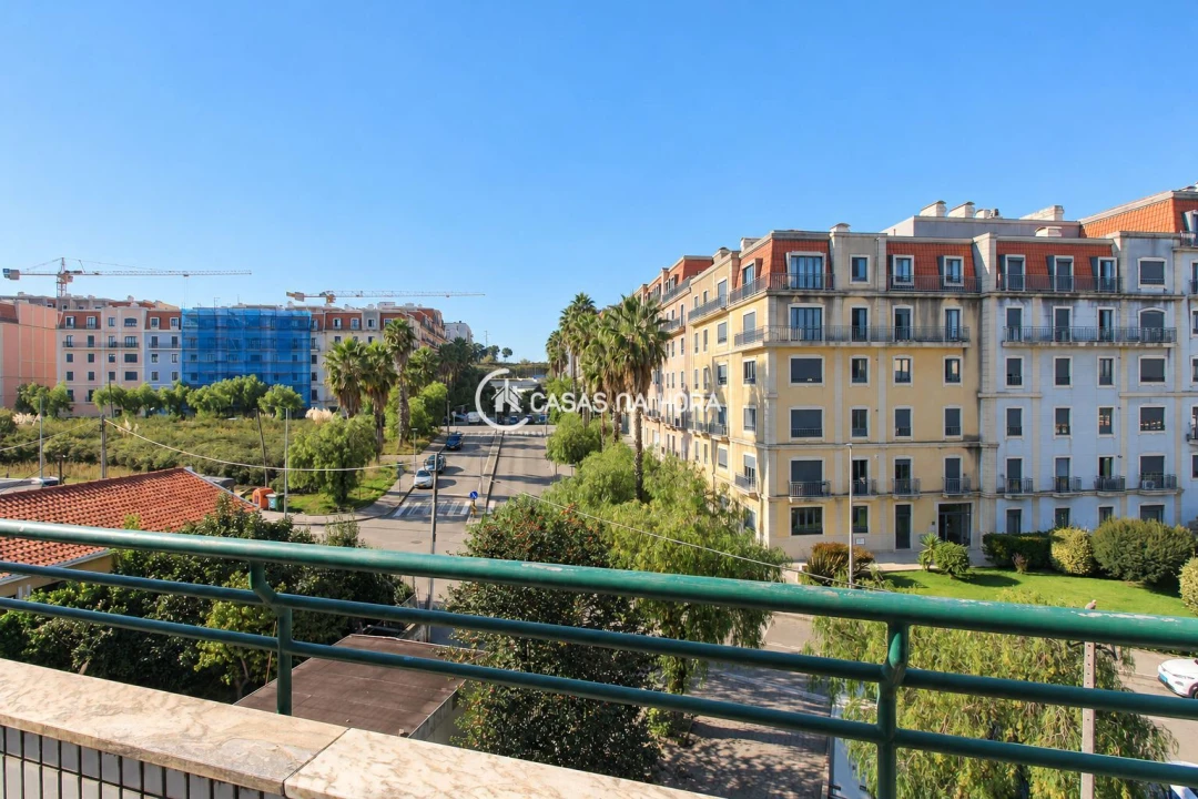 Apartamento T3 para Arrendamento em Oliveira do Douro Foto 2
