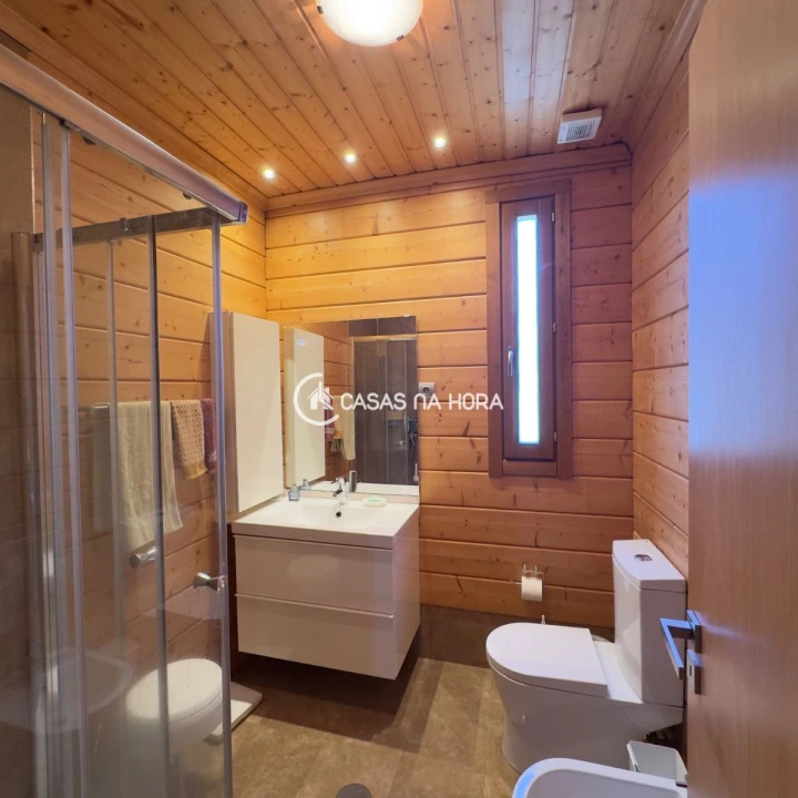 Moradia T4 para Venda em Roge Foto 12