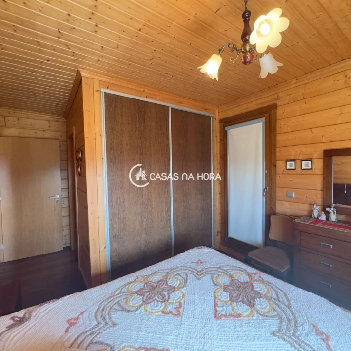 Moradia T4 para Venda em Roge Foto 13