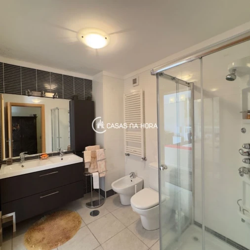 Moradia T4 para Venda em Roge Foto 25