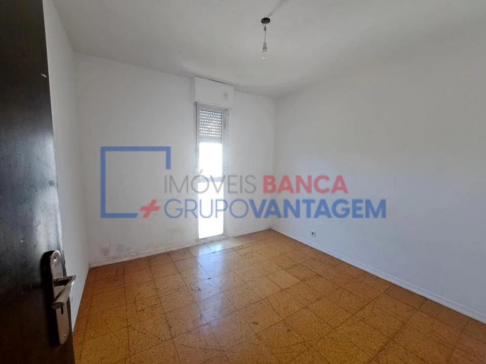 Apartamento T3 para Venda em Corroios Foto 23