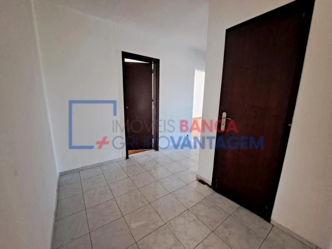 Apartamento T3 para Venda em Corroios Foto 24