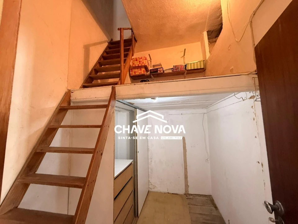 Moradia T3 para Venda em Loule (São Sebastião) Foto 16