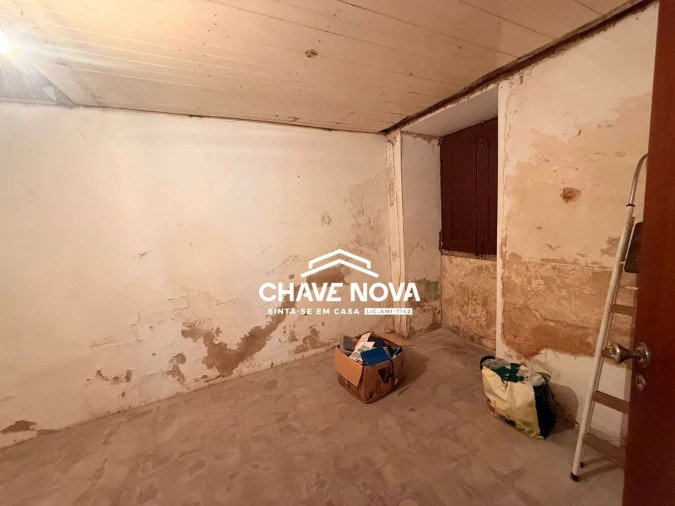 Moradia T3 para Venda em Loule (São Sebastião) Foto 10