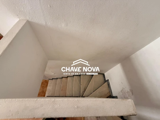 Moradia T3 para Venda em Loule (São Sebastião) Foto 19