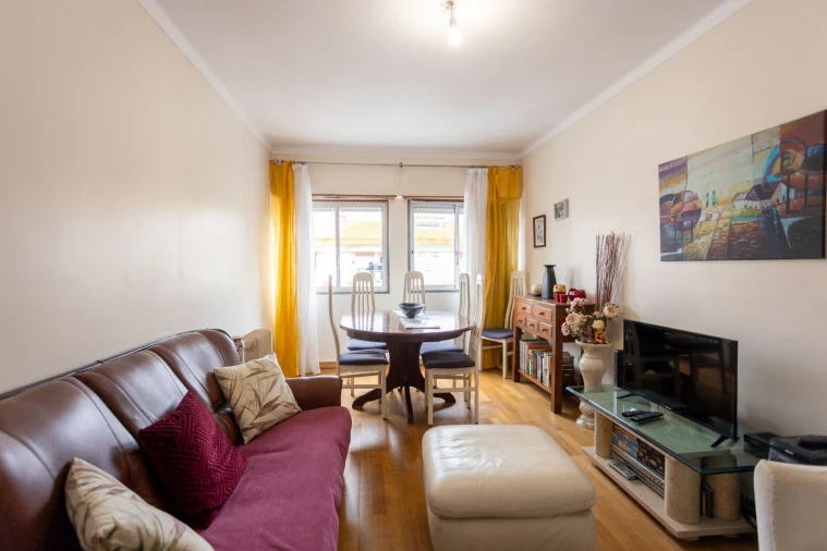 Apartamento T3 para Venda em Samora Correia Foto 2