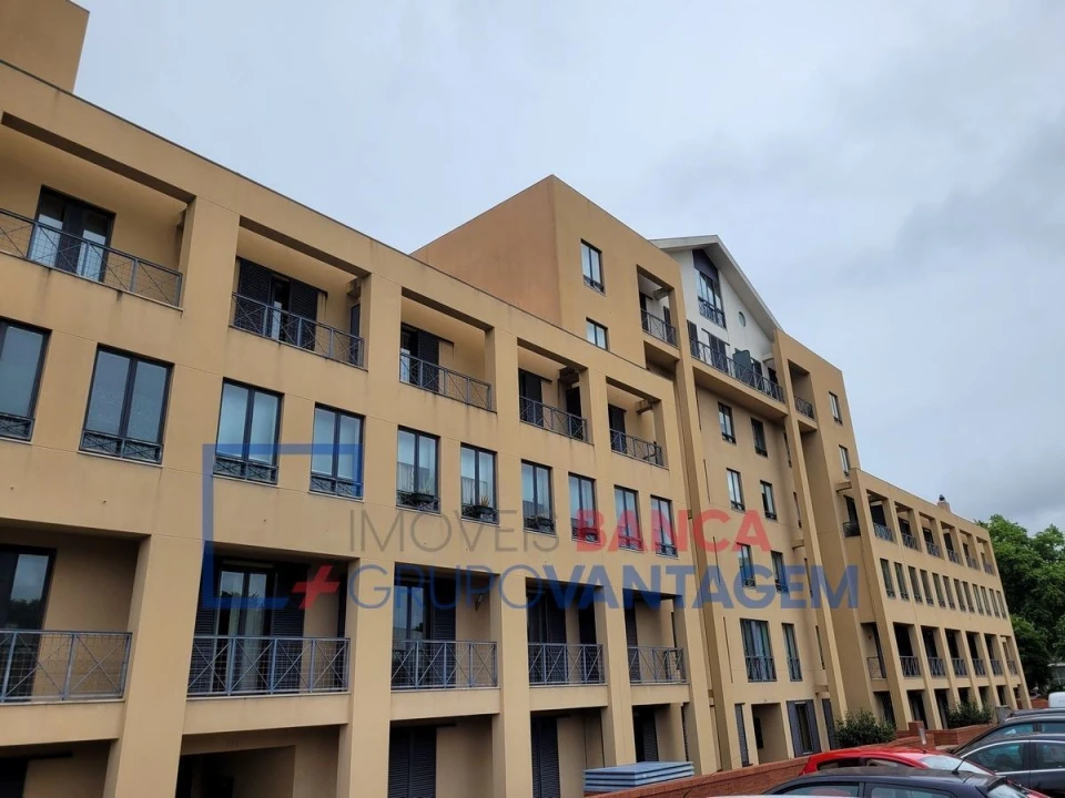 Apartamento T3 para Venda em Paranhos Foto 1