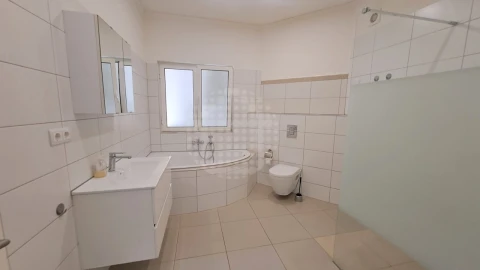 Apartamento T3 para Venda em Albufeira e Olhos de Água