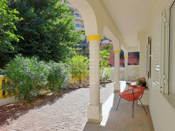 Apartamento T3 para Venda em Albufeira e Olhos de Água