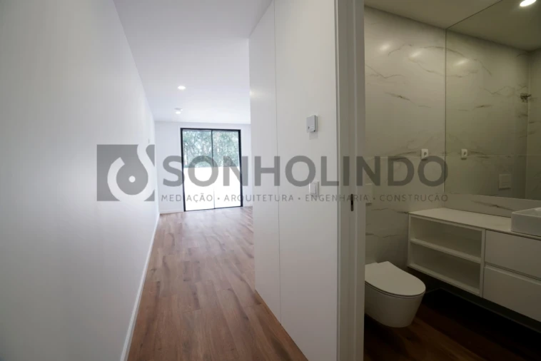 Apartamento T4 para Venda em Moreira Foto 27