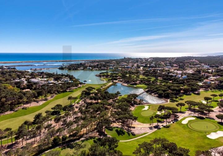 Apartamento T2 para Venda em Almancil Foto 4