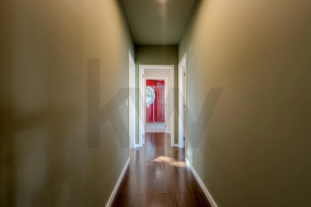 Apartamento T2 para Venda em São Domingos de Rana Foto 9