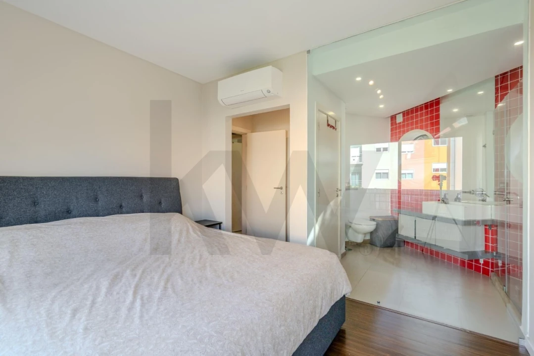 Apartamento T2 para Venda em São Domingos de Rana Foto 13