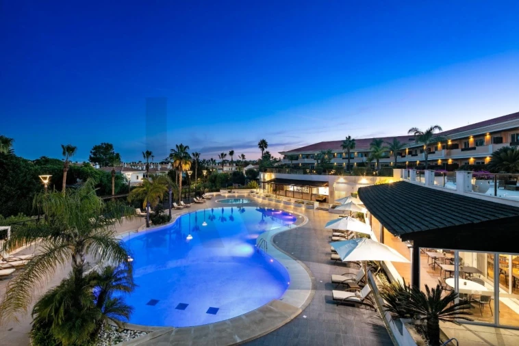 Apartamento T2 para Venda em Almancil Foto 3