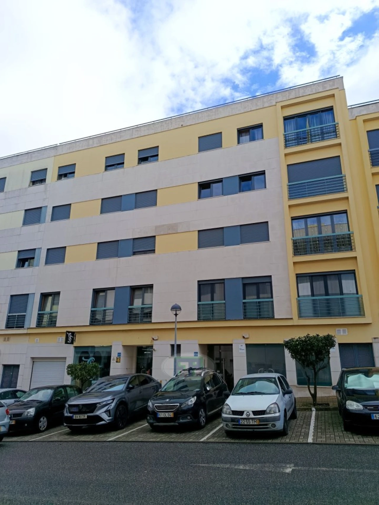 Apartamento T3 para Arrendamento em Santa Iria de Azoia, São João da Talha e Bobadela Foto 28