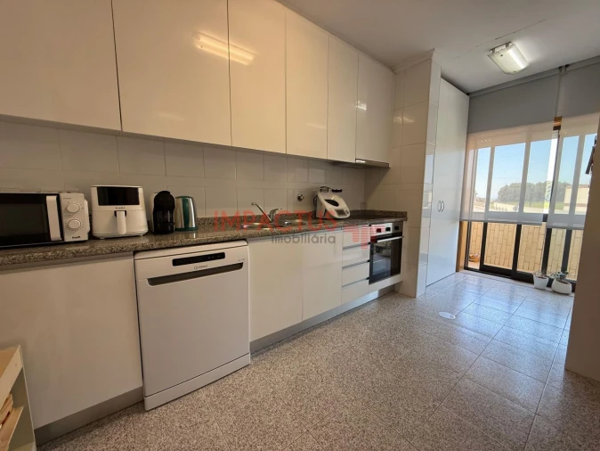 Apartamento T2 para Venda em Arvore Foto 5