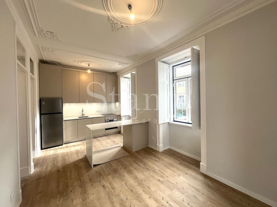 Apartamento T1 para Venda em Oeiras e São Julião da Barra, Paço de Arcos e Caxias Foto 2