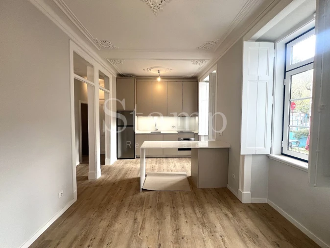 Apartamento T1 para Venda em Oeiras e São Julião da Barra, Paço de Arcos e Caxias Foto 1