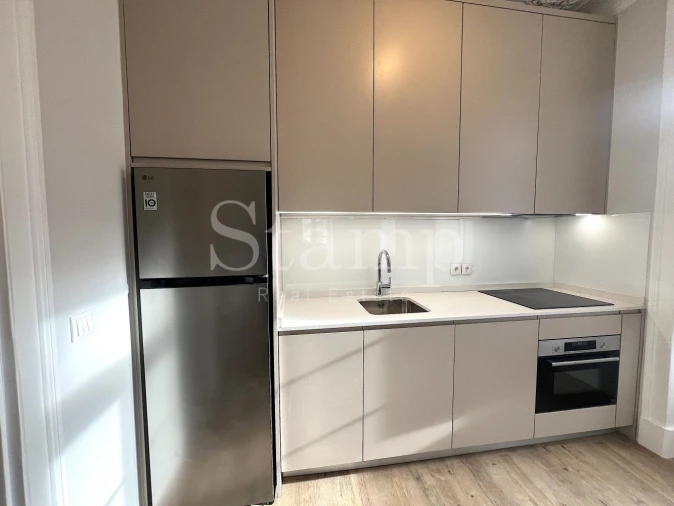 Apartamento T1 para Venda em Oeiras e São Julião da Barra, Paço de Arcos e Caxias Foto 5