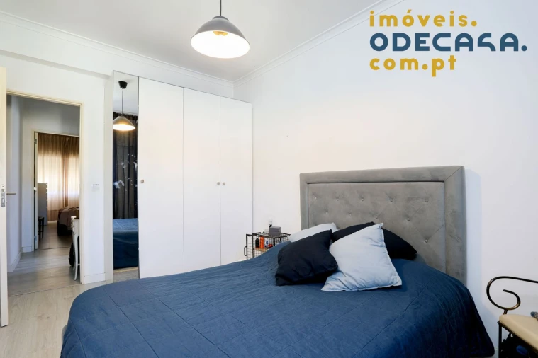 Apartamento T3 para Venda em Póvoa de Santo Adrião e Olival Basto Foto 13