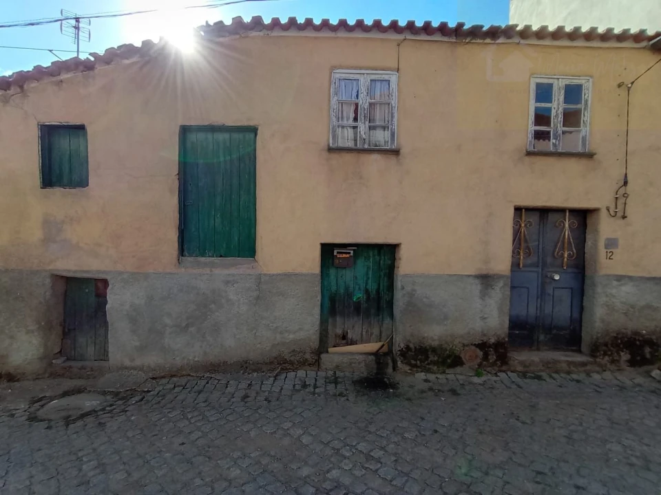 Moradia T1 para Venda em Castelo de Penalva Foto 2