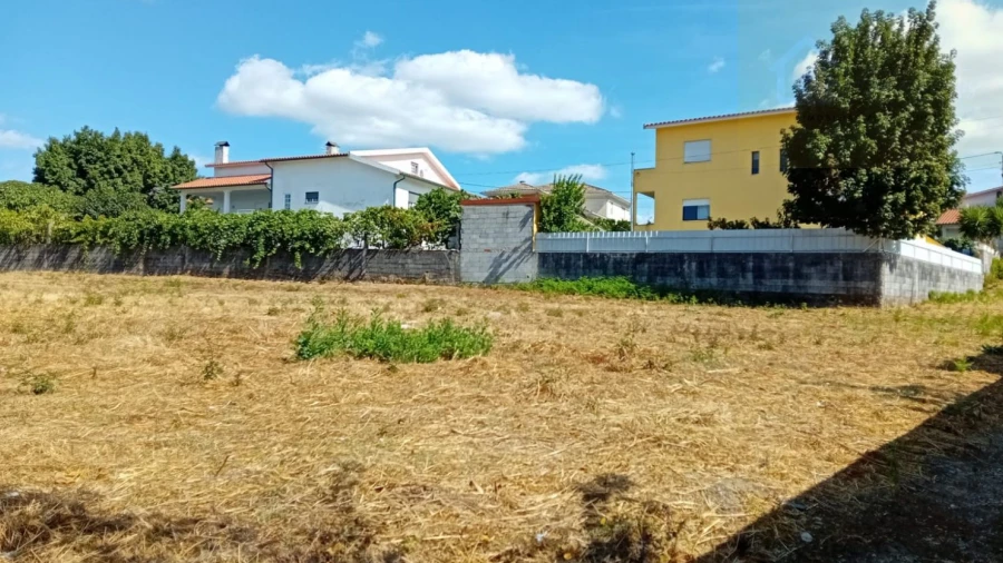 Terreno para Venda em Mangualde, Mesquitela e Cunha Alta