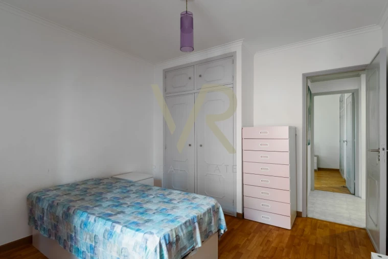 Apartamento T3 para Venda em Cacém e São Marcos Foto 10