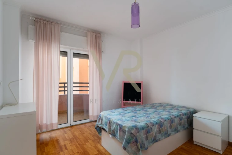 Apartamento T3 para Venda em Cacém e São Marcos Foto 9