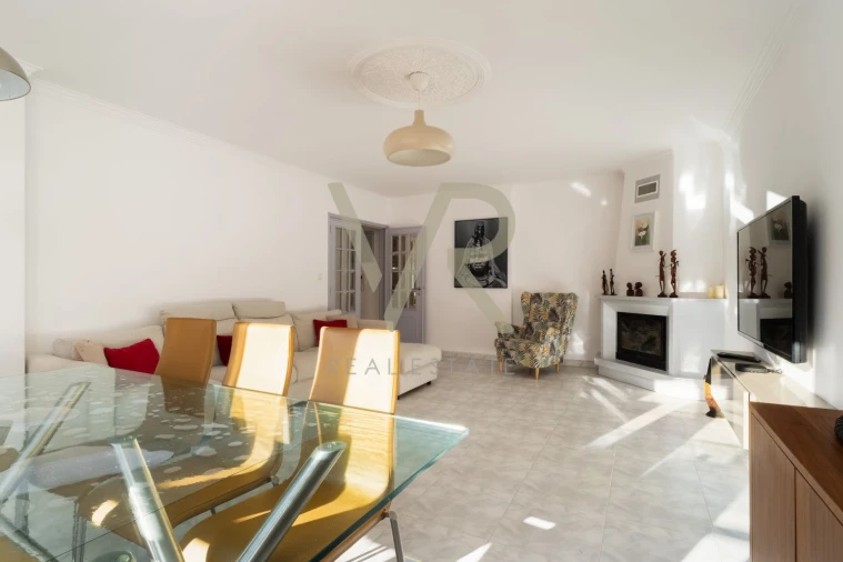 Apartamento T3 para Venda em Cacém e São Marcos Foto 18