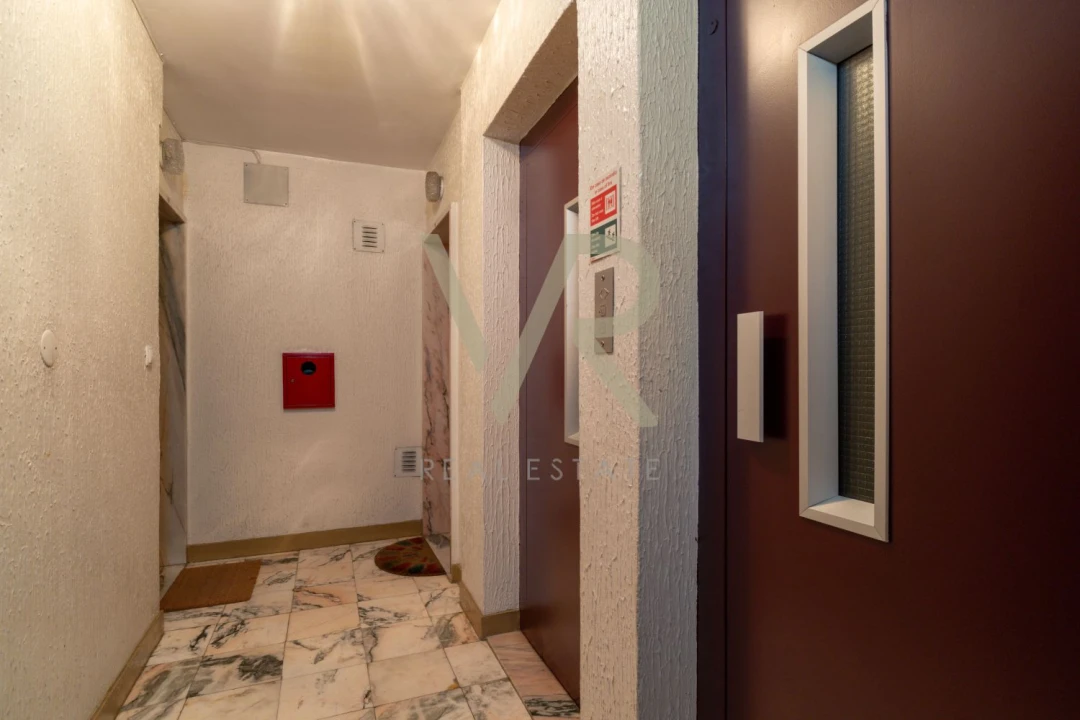 Apartamento T3 para Venda em Cacém e São Marcos Foto 25