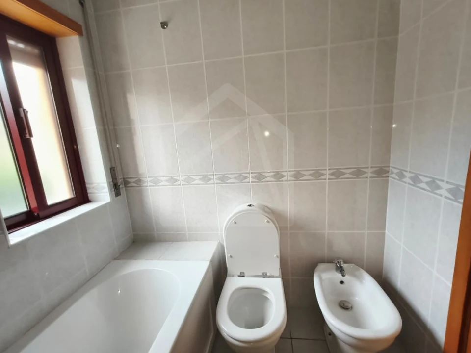 Apartamento T3 para Venda em O. Azeméis, Riba-Ul, Ul, Macinhata Seixa, Madail Foto 11