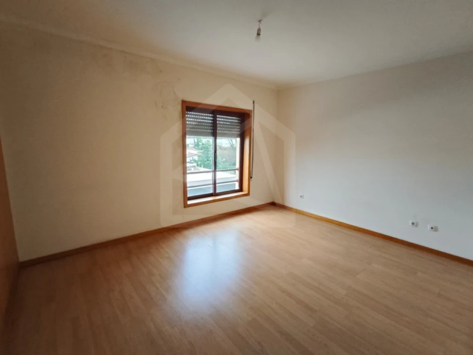 Apartamento T3 para Venda em O. Azeméis, Riba-Ul, Ul, Macinhata Seixa, Madail Foto 30