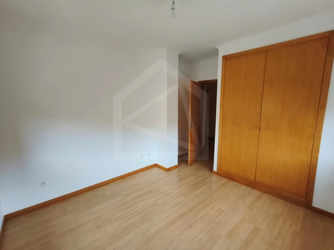 Apartamento T3 para Venda em O. Azeméis, Riba-Ul, Ul, Macinhata Seixa, Madail Foto 13
