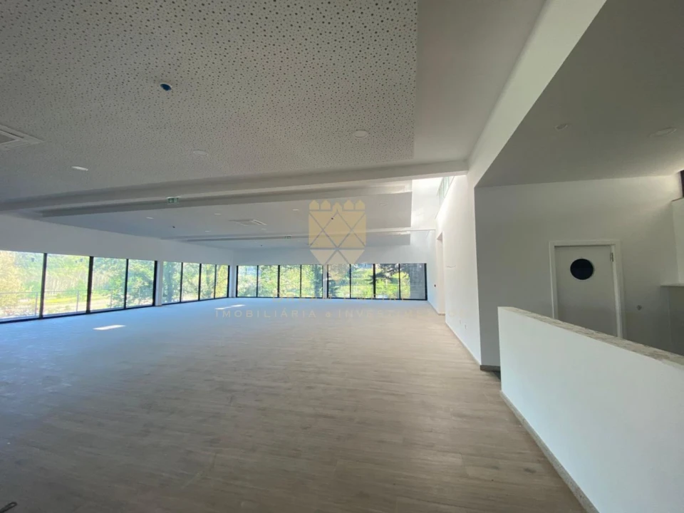 Quinta T0 para Venda em Paço de Sousa Foto 17